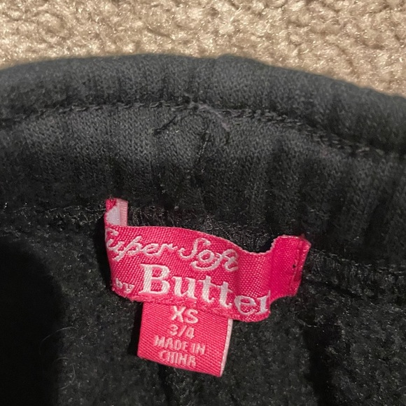 Super soft by Butter Adorable rainbow 🌈 sweatpants XS - Picture 3 of 3